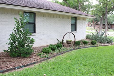 1701 Castle Dr, Clyde, TX 79510 photo 4