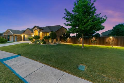 1122 Lubbock Ln, Melissa, TX 75454