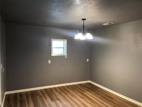 907 Collin Dr, Euless, TX 76039 photo 7