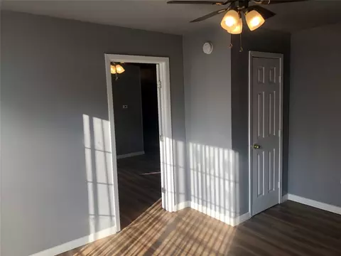 907 Collin Dr, Euless, TX 76039 photo 16