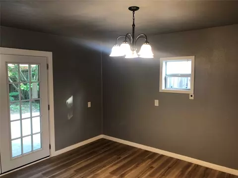 907 Collin Dr, Euless, TX 76039 photo 6