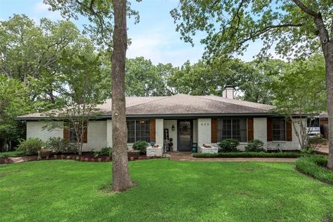 929 Madison Sq, Corsicana, TX 75110