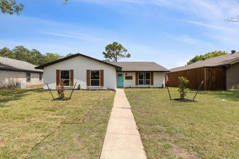 3025 Blueridge Ln, Garland, TX 75042