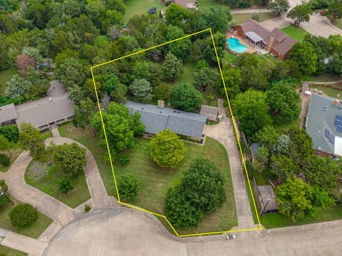 1107 Fairlawn Dr, Duncanville, TX 75116
