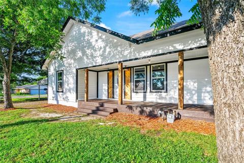 710 N Main St, Ector, TX 75439 photo 2
