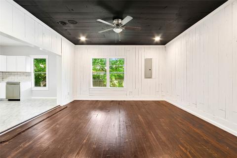 710 N Main St, Ector, TX 75439 photo 7