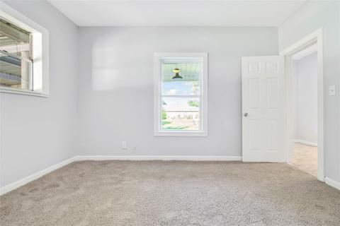 710 N Main St, Ector, TX 75439 photo 22