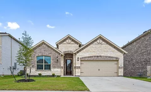 1037 Rosebay Dr, Justin, TX 76247
