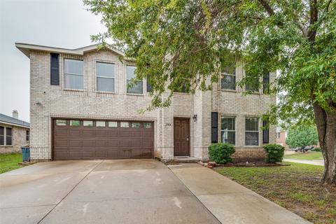 2904 Santa Sabina Dr, Grand Prairie, TX 75052