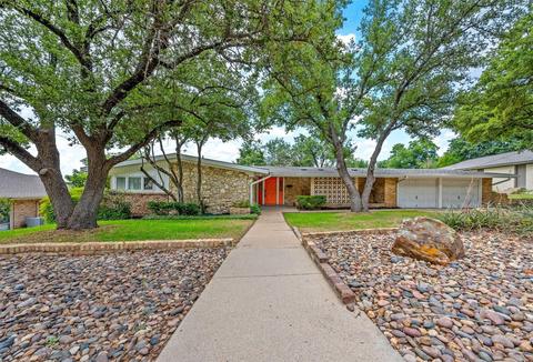 6809 Middle Rd, Fort Worth, TX 76116