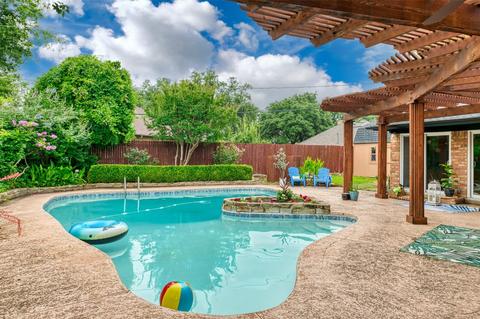 6609 Victoria Ave, North Richland Hills, TX 76180