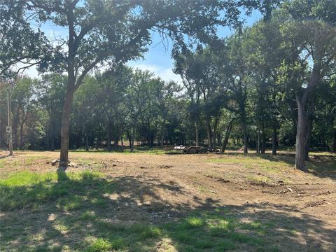 585 Cr 1285, Savoy, TX 75479