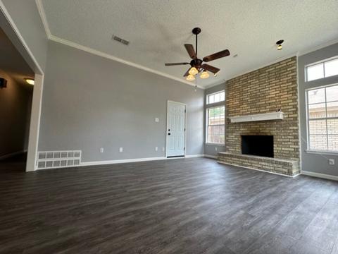 7125 Wagonwheel Rd, Fort Worth, TX 76133