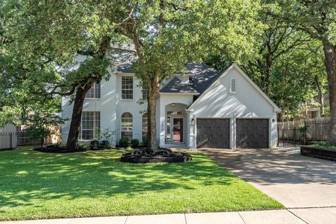 1820 Rolling Ridge Dr, Grapevine, TX 76051