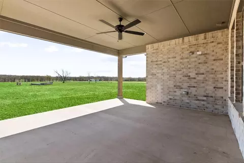 Exterior - 1185 Sanger Dr, Springtown, TX 76082 photo 3 of 3