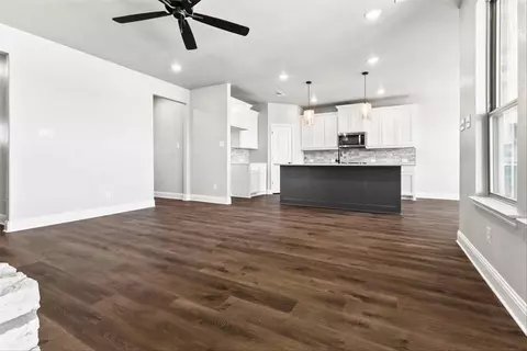 Other - 1185 Sanger Dr, Springtown, TX 76082 photo 1 of 11