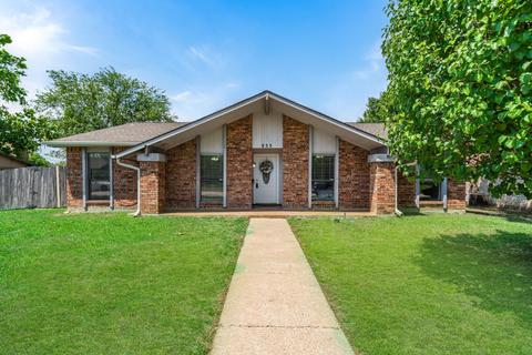 833 Stone Trail Dr, Plano, TX 75023