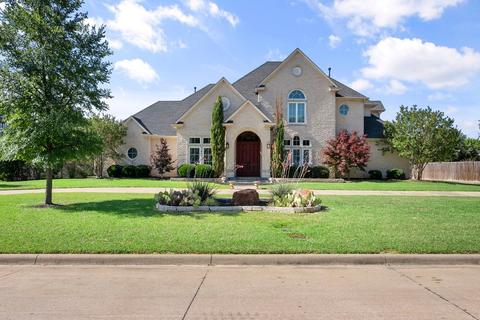 3606 Wooded Creek Cir, Arlington, TX 76016
