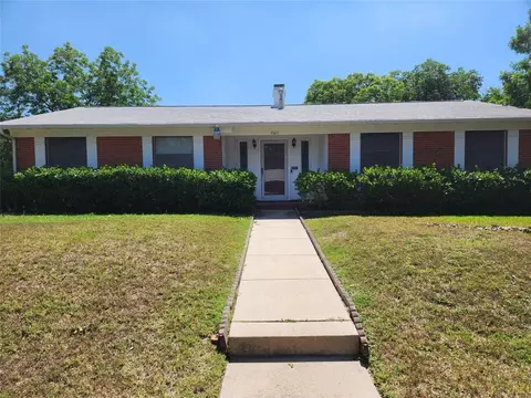 1525 Shilling Dr, Fort Worth, TX 76103
