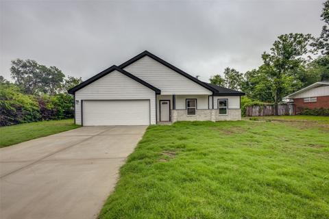 5509 Vale St, Greenville, TX 75402