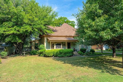 507 Robinson St, Valley View, TX 76272