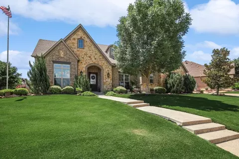 3317 Clubview Dr, Argyle, TX 76226
