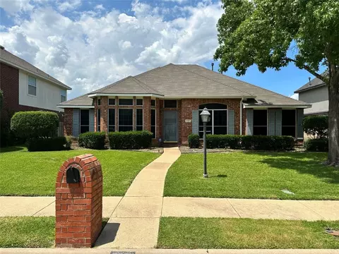 8301 Circleview St, Rowlett, TX 75088