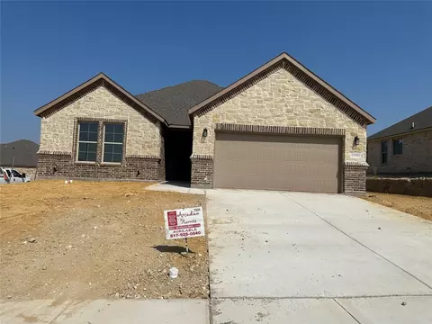 1906 W Westhill Dr, Cleburne, TX 76033