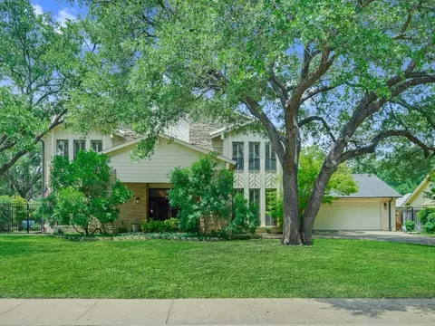 17701 Bent Oak Ln, Dallas, TX 75287