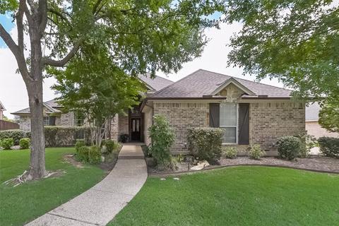 914 Yukon Dr, Mansfield, TX 76063