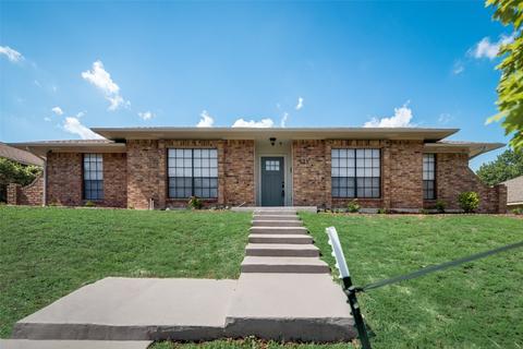 525 Sumac Pl, Desoto, TX 75115