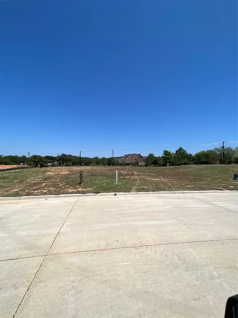 1725 Oakbrook Dr, Keller, TX 76262