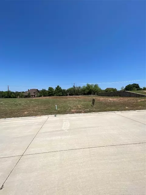 1729 Oakbrook Dr, Keller, TX 76262