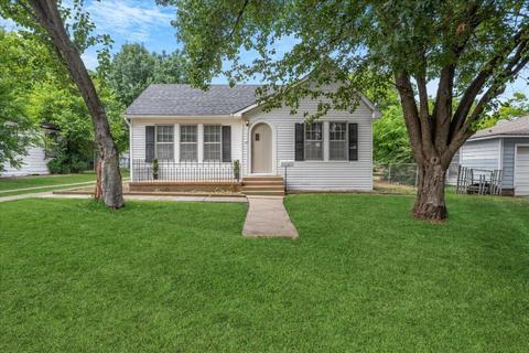 1421 E Thomas St, Sherman, TX 75090