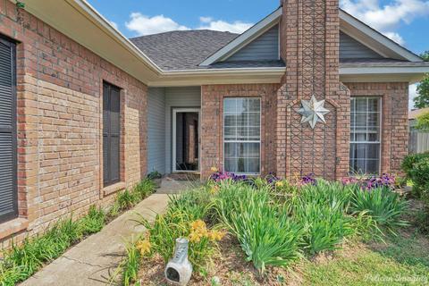 2119 Beauregard Pl, Bossier City, LA 71112