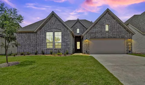 3903 Braxton Dr, Melissa, TX 75454