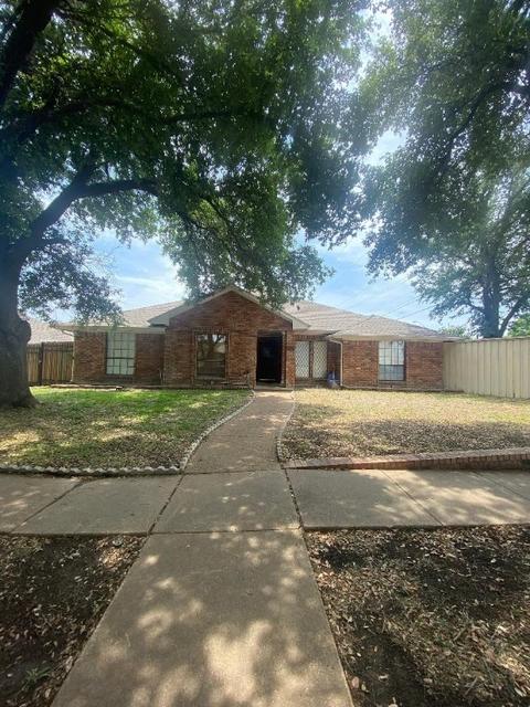 3426 Ridge Oak Dr, Garland, TX 75044