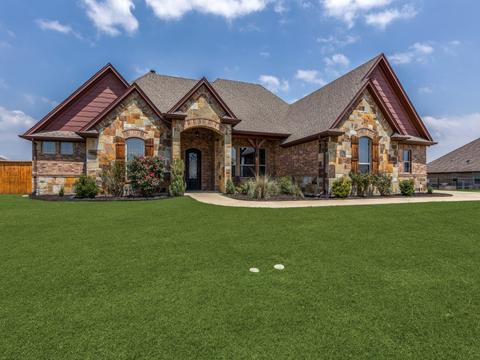 10204 Bobcat Run, Godley, TX 76044
