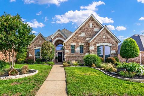 8317 Vine Wood Dr, North Richland Hills, TX 76182