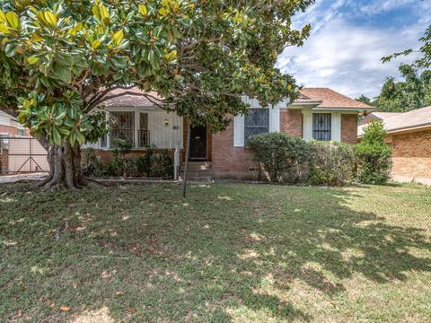 1415 Caravan Trl, Dallas, TX 75241