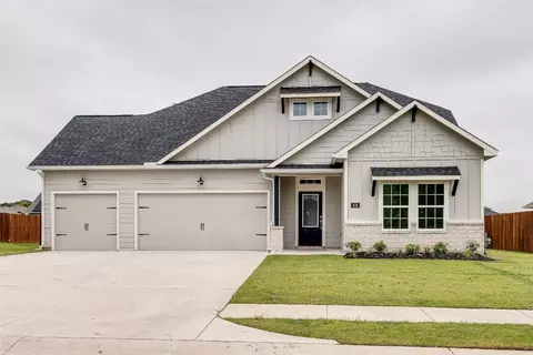 619 Kyle Dr, Tioga, TX 76271