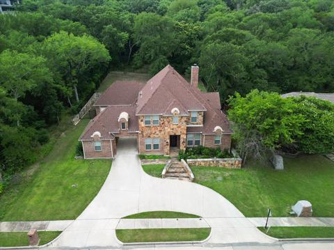 2402 Valley View Dr, Cedar Hill, TX 75104