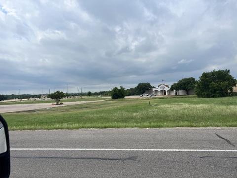2351 W Ennis Ave, Ennis, TX 75119