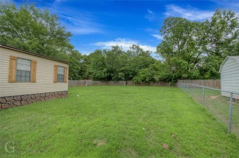 277 Crestwood Cir, Benton, LA 71006
