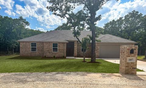 107 Bridwell Ln, Runaway Bay, TX 76426