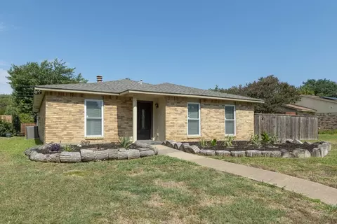 3305 Pinion Dr, Plano, TX 75023