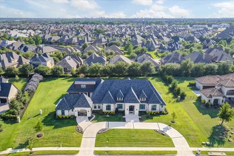 5604 Twin Cities Ln, Mckinney, TX 75070