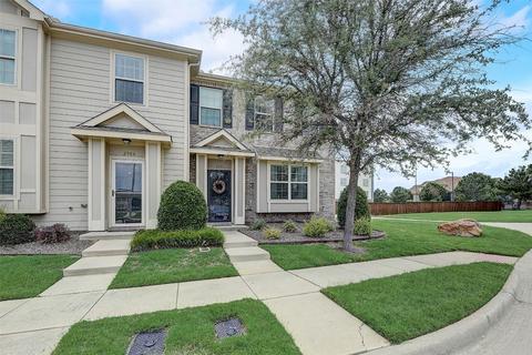 2900 Peyton Brook Dr, Fort Worth, TX 76137