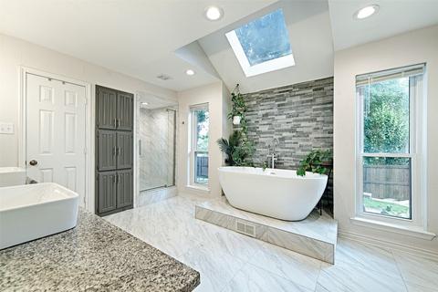 1123 Bayshore Dr, Rockwall, TX 75087