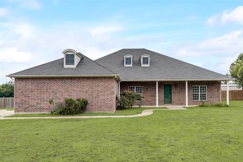 410 Thorntree Dr, Ovilla, TX 75154